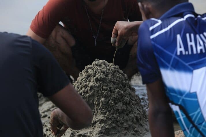 Sand_6_optimized_100