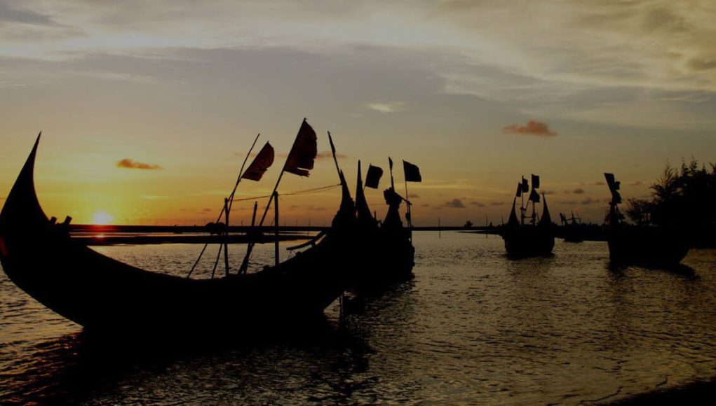 cox's bazar sampan