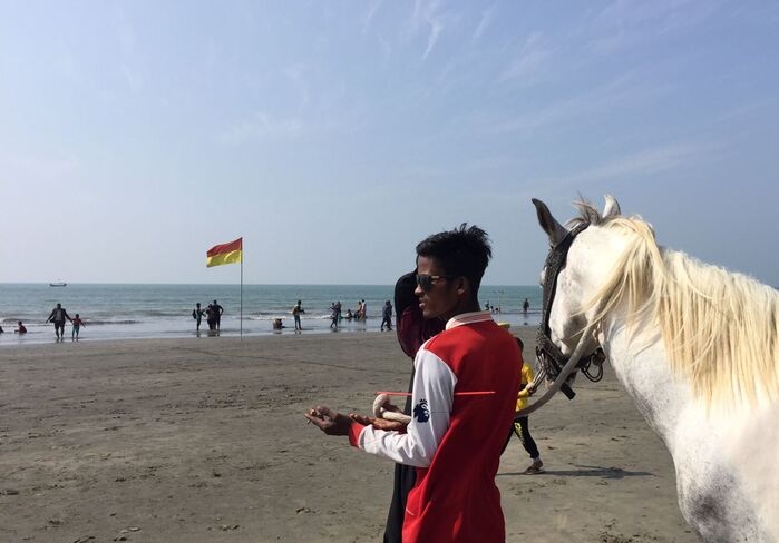 Morning beach 4 optimized 100