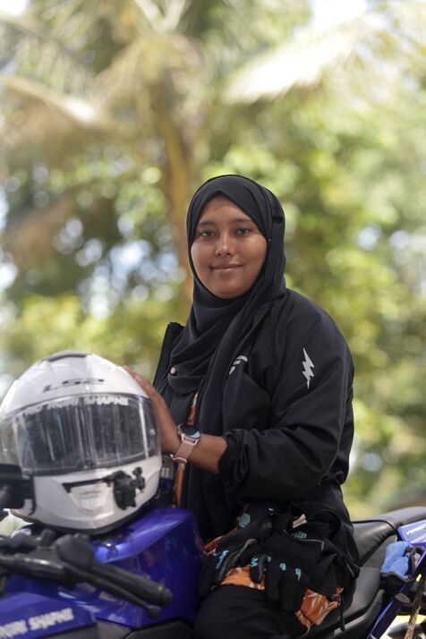 Lady biker 3 optimized 100 1