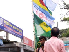World Cup Excitement Grips Sonar Para Market as Flag Sellers Stay Busy