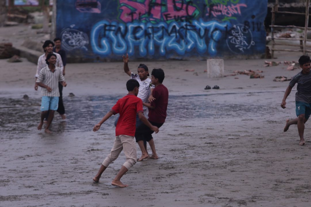 BEACHFOOTBALL 2