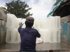 Strong Demand for Ice Keeps Fishery Ghat Workers Busy