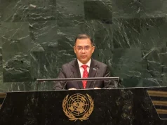 PM Pledges to Establish Prosperous, Democratic Bangladesh