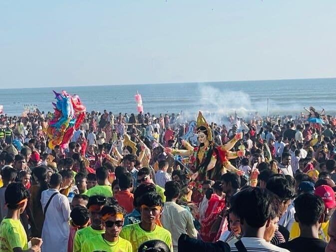 Hundreds of Thousands Gather at Cox’s Bazar Beach for Durga Idol Immersion
