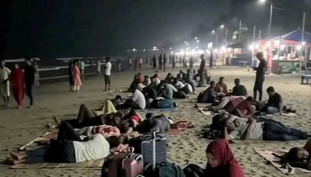 AI-Generated Fake Images Hurt Cox’s Bazar Tourism