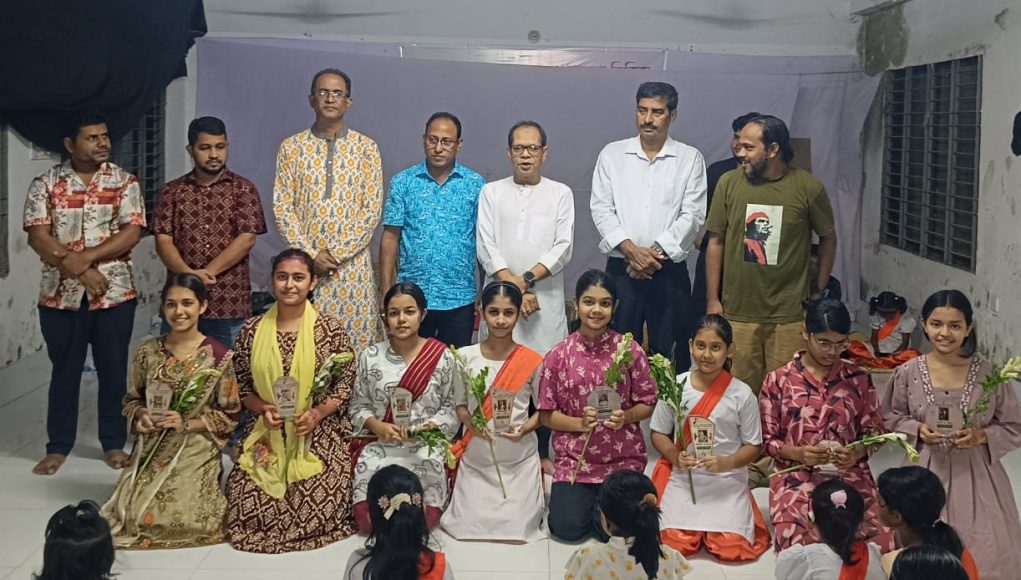 Satyen Sen Shilpigoshthi Honours Young Artists for Cultural Achievements