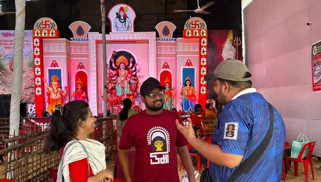 Tourists Puja